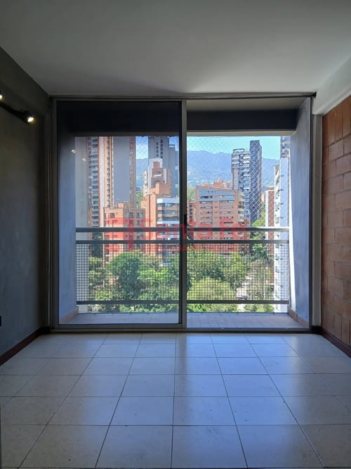 Apartamento de 3 alcobas en arriendo en Santa Maria De Los Angeles, Medellín, 64 m² · foto 2 de 10