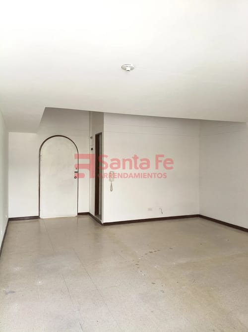 Oficina en arriendo en Conquistadores, Medellín, 38 m² · foto 5 de 8
