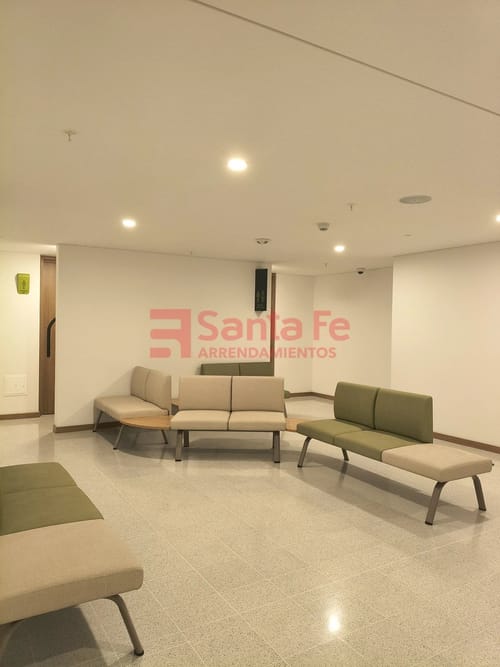 Oficina en arriendo en Laureles, Medellín, 40 m² · foto 2 de 10