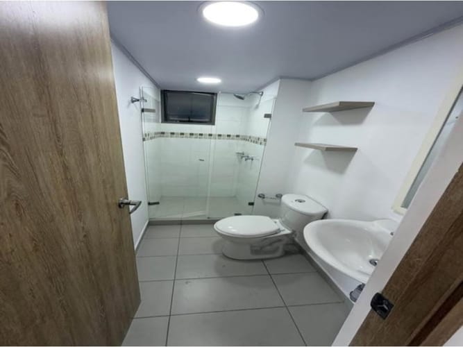 Apartamento de 3 alcobas en venta en Zona Industrial 1, Bello, 74 m² · foto 6 de 16