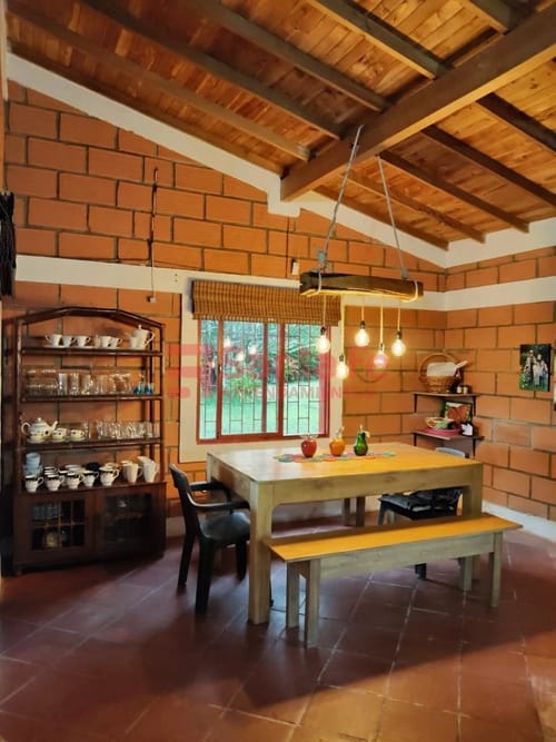 Finca en arriendo en Hojas Anchas, Guarne, 250 m² · foto 5 de 10