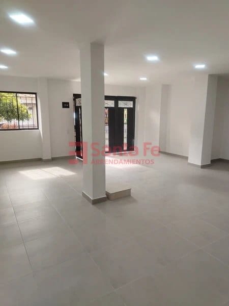 Local en arriendo en Fátima, Medellín, 63 m² · foto 2 de 6