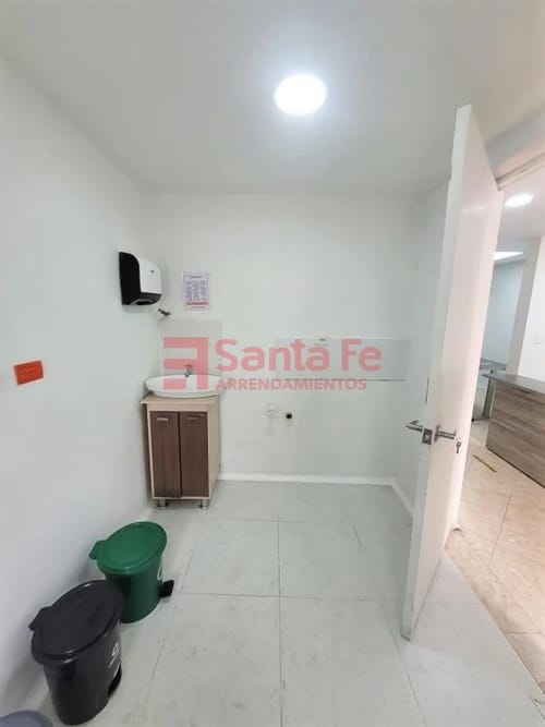 Casa de 5 alcobas en arriendo en Rodeo Alto, Medellín, 120 m² · foto 7 de 10