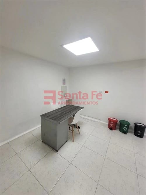 Casa de 5 alcobas en arriendo en Rodeo Alto, Medellín, 120 m² · foto 8 de 10