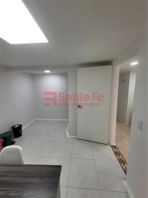 Casa de 5 alcobas en arriendo en Rodeo Alto, Medellín, 120 m² · foto 9 de 10