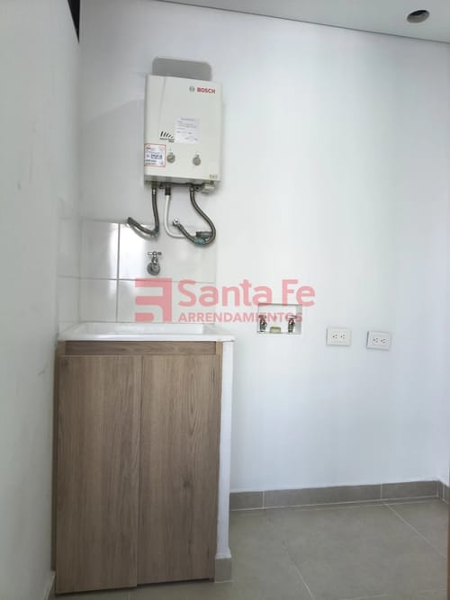 Apartamento de 3 alcobas en arriendo en Asomadera No.2, Medellín, 90 m² · foto 6 de 10