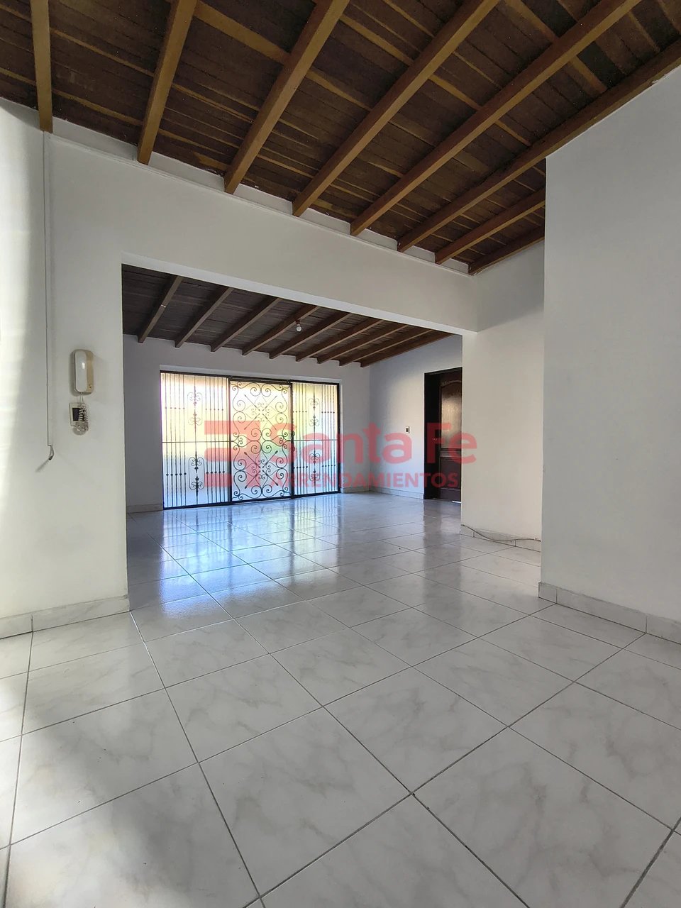 Apartamento en arriendo en Laureles, Medellín · foto 2 de 10