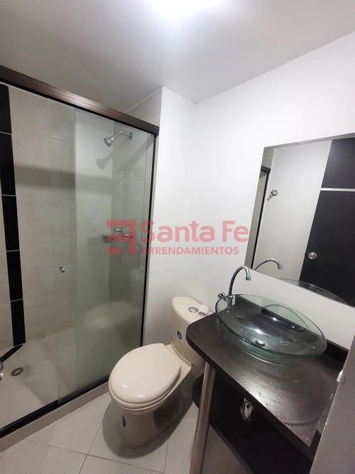 Apartamento de 2 alcobas en arriendo en Casa Jardin, Itagüí, 65 m² · foto 8 de 10