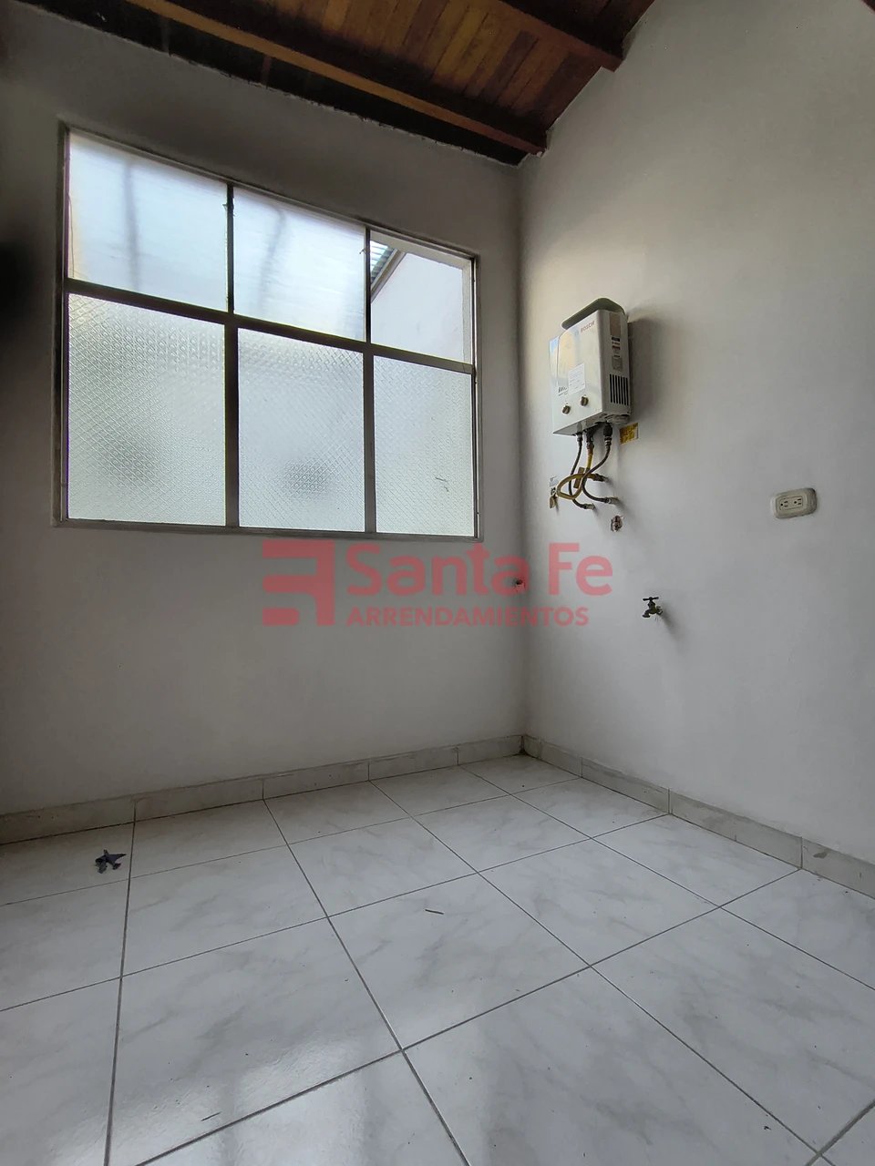 Apartamento en arriendo en Laureles, Medellín · foto 7 de 10
