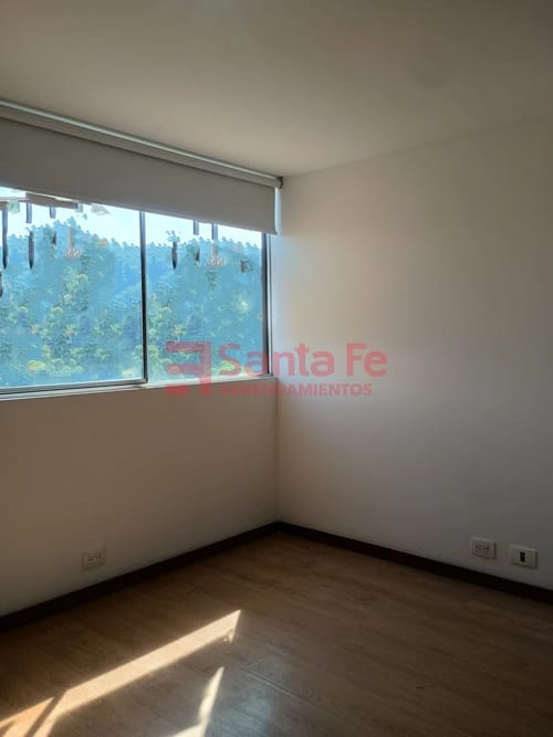 Apartamento de 3 alcobas en arriendo en Asomadera No.2, Medellín, 90 m² · foto 10 de 10