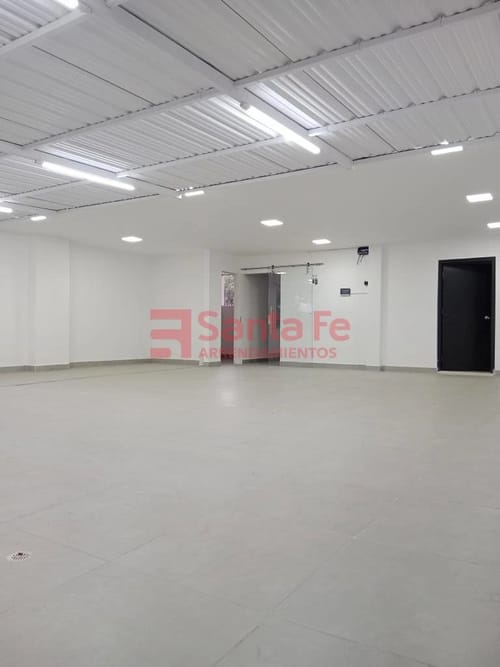 Local en arriendo en Suramericana, Medellín, 100 m² · foto 4 de 7
