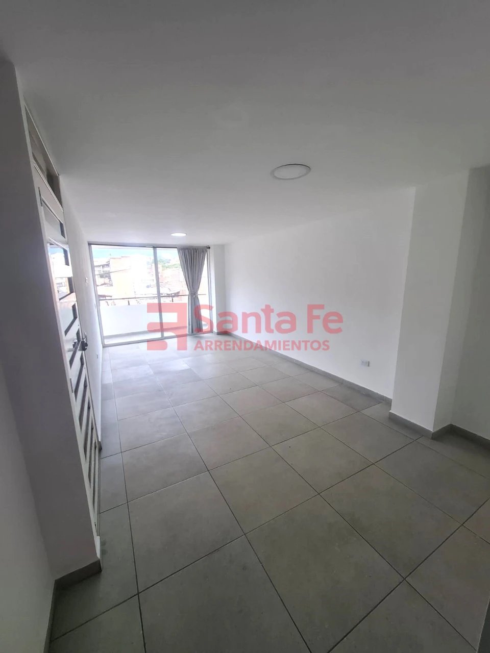 Apartamento en arriendo en Alcala, Envigado · foto 2 de 10