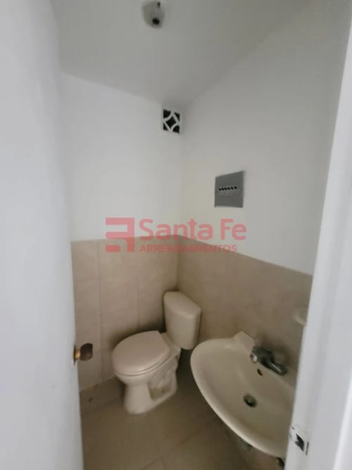 Local en arriendo en Villa Santa Teresa, Envigado, 25 m² · foto 3 de 9