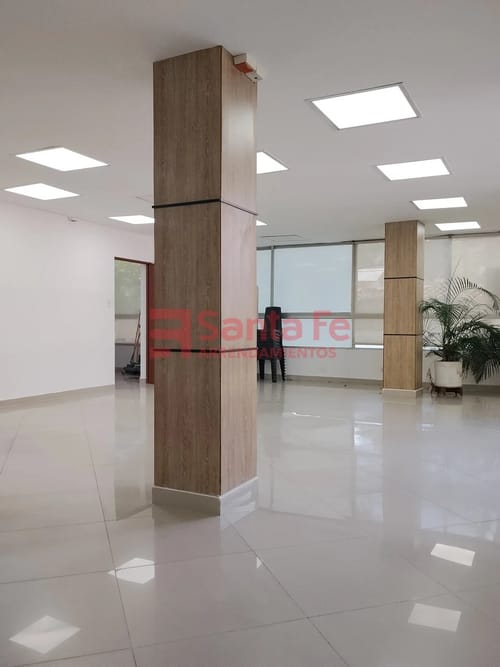 Oficina en arriendo en Suramericana, Medellín, 85 m² · foto 5 de 6