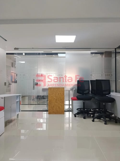 Oficina en arriendo en Suramericana, Medellín, 25 m² · foto 3 de 4