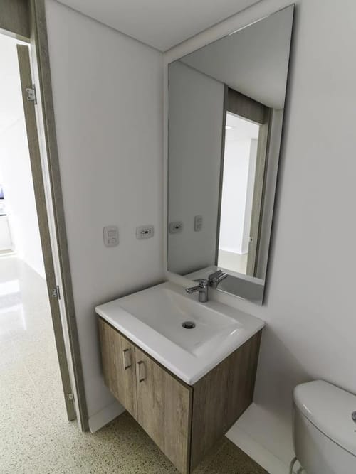 Oficina en venta en Camino Verde, Envigado, 36 m² · foto 6 de 9