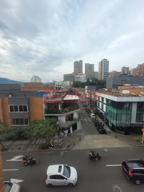 Oficina en arriendo en Astorga, Medellín, 26 m² · foto 6 de 8