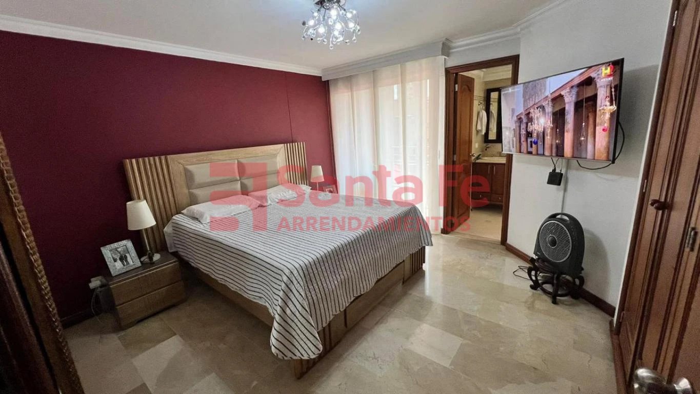 Apartamento en arriendo en Laureles, Medellín · foto 9 de 10