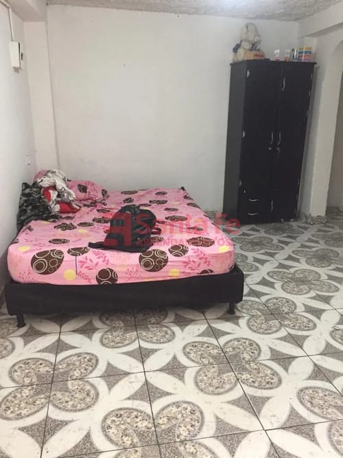 Casa de 3 alcobas en venta en Florencia, Medellín, 79 m² · foto 3 de 10