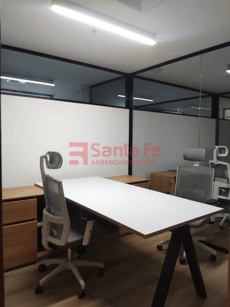 Oficina en arriendo en Cuarta Brigada, Medellín, 8 m² · foto 4 de 5