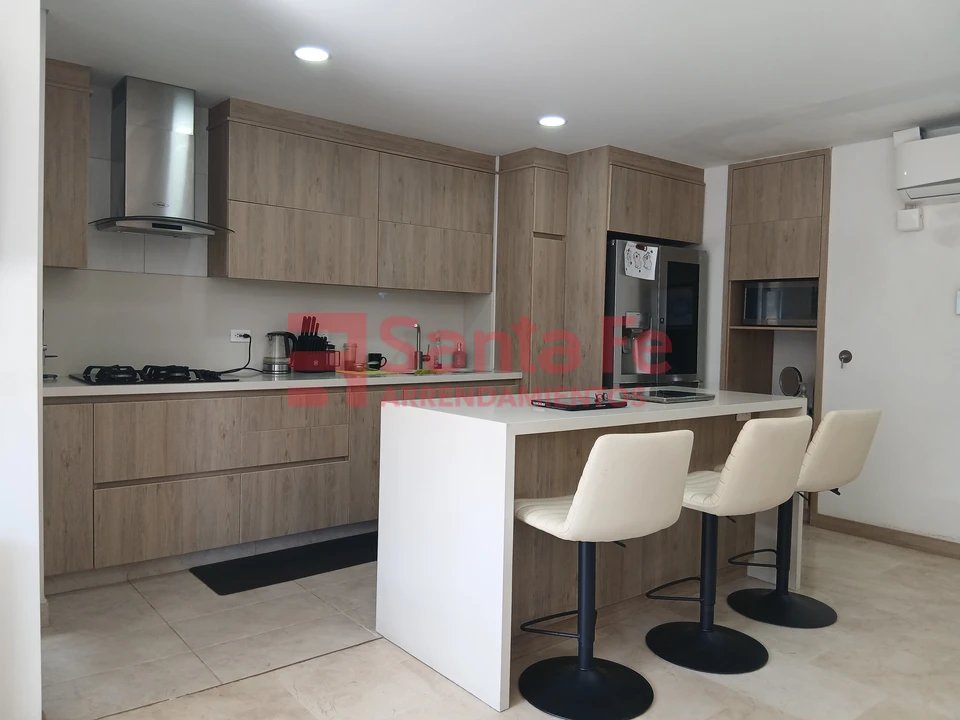 Apartamento en arriendo en Laureles, Medellín · foto 5 de 10