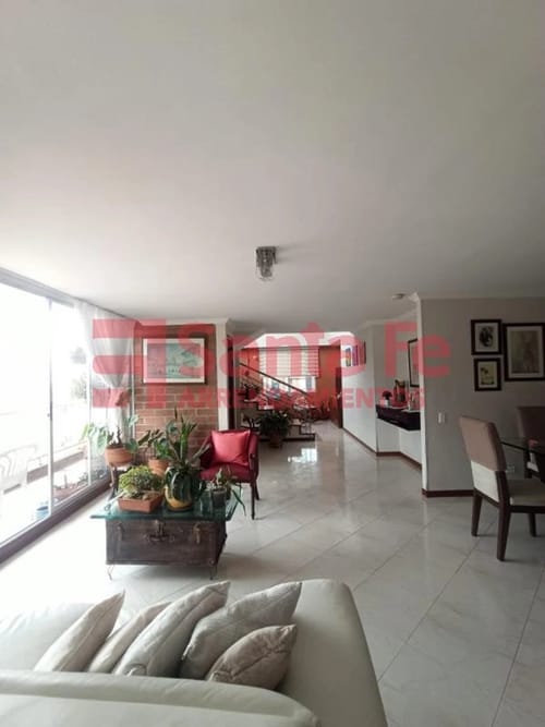 Apartamento de 3 alcobas en venta en Camino Verde, Envigado, 153 m² · foto 4 de 10