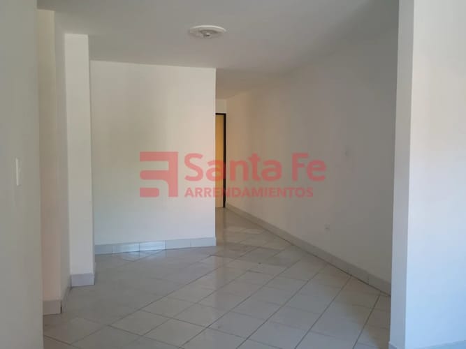 Apartamento de 3 alcobas en arriendo en Belen Malibu, Medellín, 85 m² · foto 3 de 10