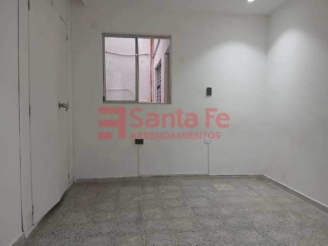 Casa de 5 alcobas en arriendo en Bolivariana, Medellín, 240 m² · foto 7 de 10