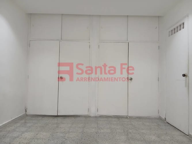 Casa de 5 alcobas en arriendo en Bolivariana, Medellín, 240 m² · foto 10 de 10