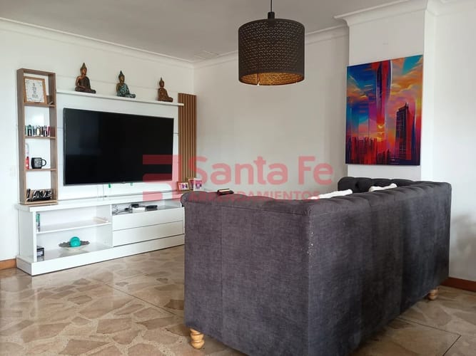 Apartamento de 4 alcobas en arriendo en La Pilarica, Medellín, 180 m² · foto 7 de 10