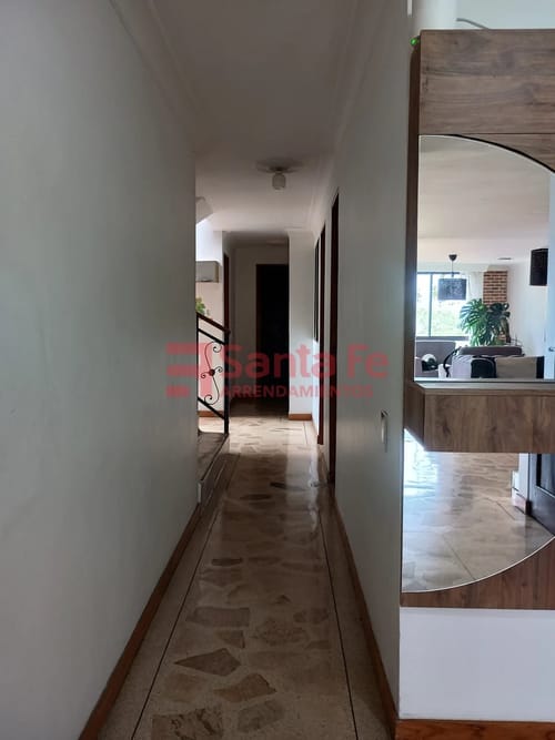 Apartamento de 4 alcobas en arriendo en La Pilarica, Medellín, 180 m² · foto 10 de 10
