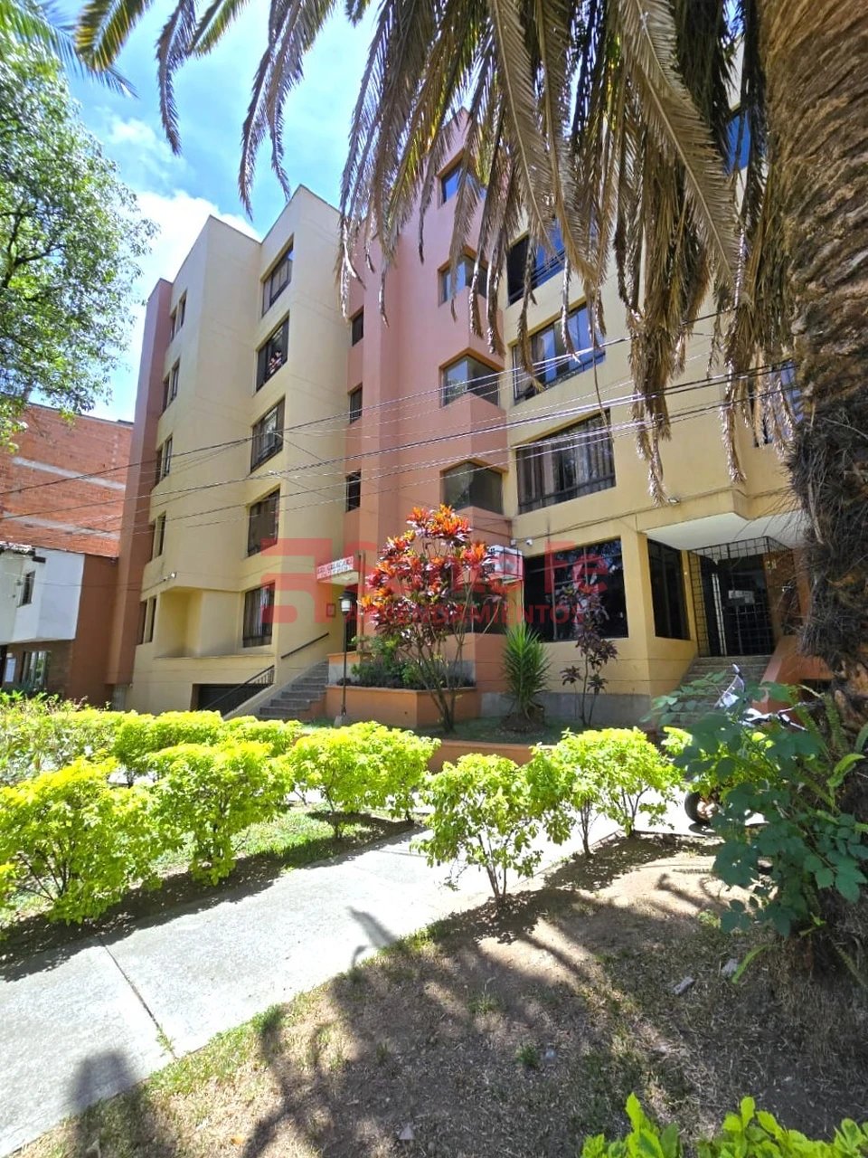Apartamento en venta en Florida Nueva, Medellín · foto 2 de 10