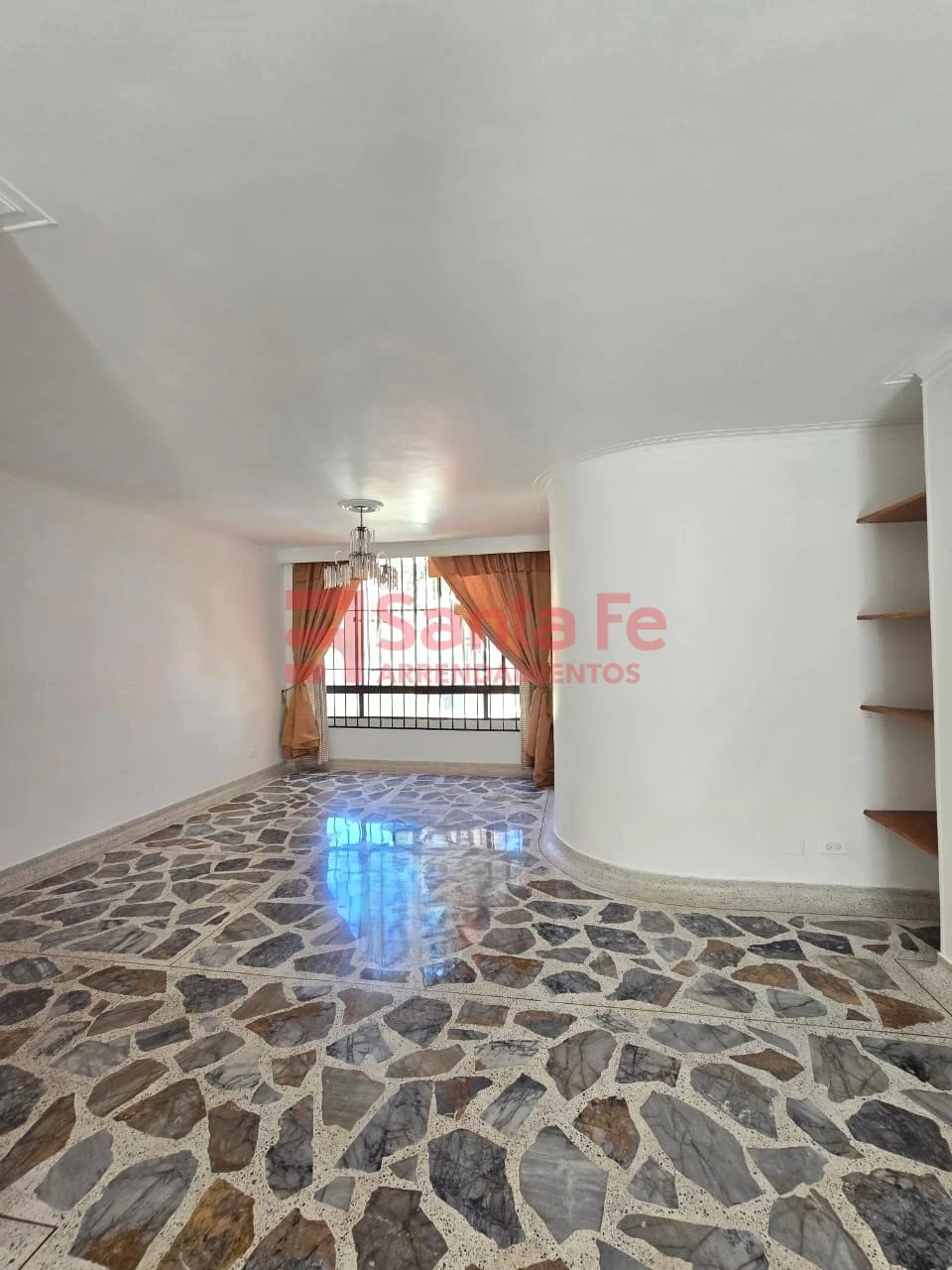 Apartamento en venta en Florida Nueva, Medellín · foto 3 de 10