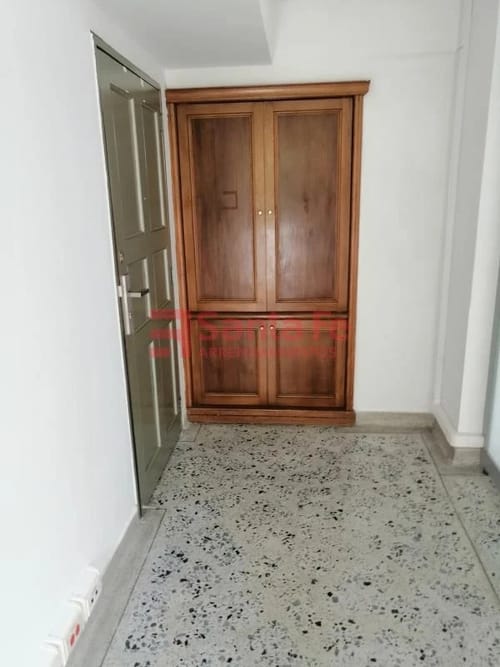 Oficina en arriendo en El Castillo, Medellín, 51 m² · foto 2 de 10