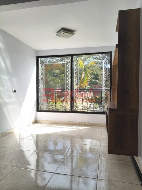 Apartamento de 4 alcobas en arriendo en Cucaracho, Medellín, 80 m² · foto 3 de 10