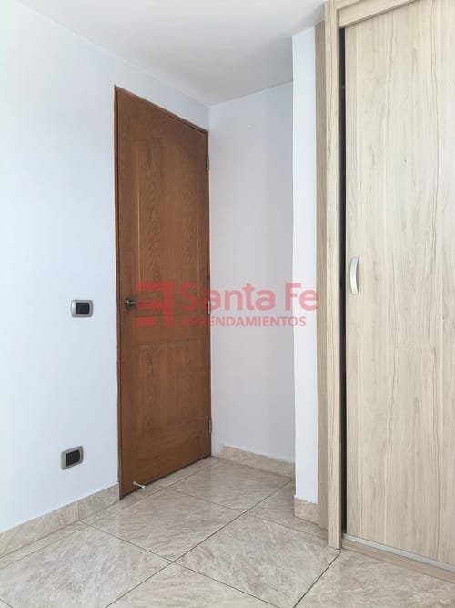 Apartamento de 4 alcobas en arriendo en Cucaracho, Medellín, 80 m² · foto 10 de 10