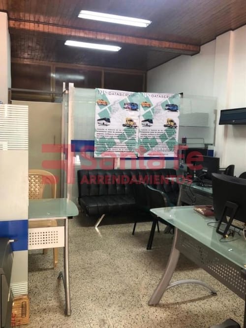 Local en venta en Conquistadores, Medellín, 49 m² · foto 6 de 10