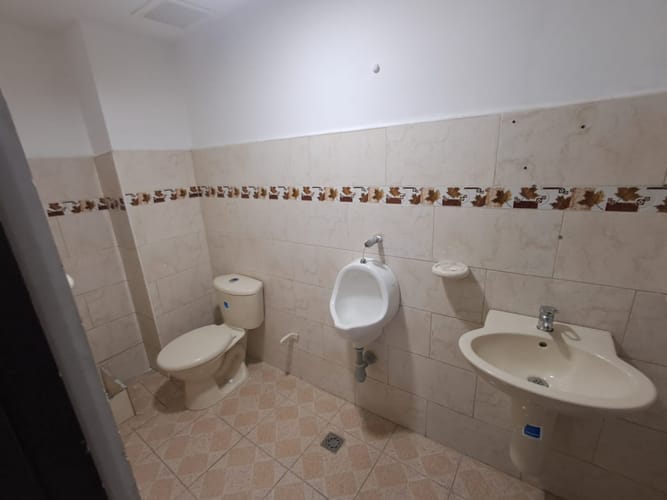 Local en arriendo en Suramericana, Medellín, 250 m² · foto 13 de 13