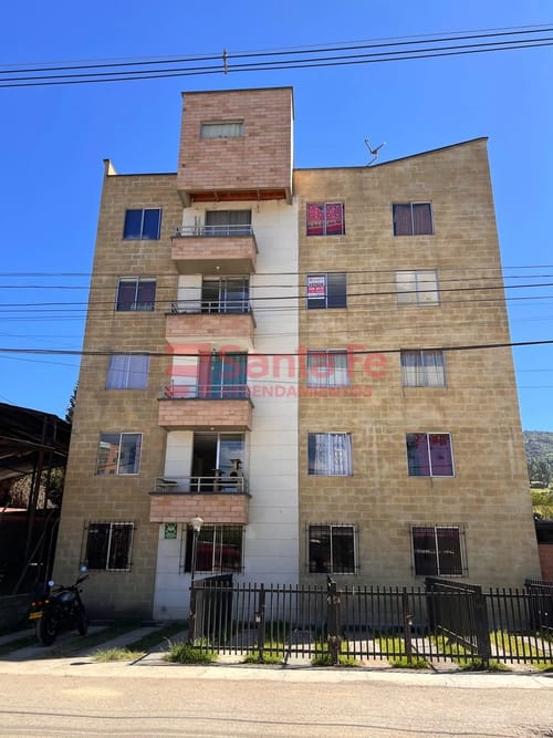 Apartamento de 2 alcobas en venta en La Brizuela, Guarne, 46 m² · foto 2 de 10