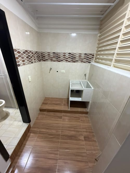 Apartamento de 2 alcobas en arriendo en Junin Sector I, Piedecuesta, 45 m² · foto 8 de 9