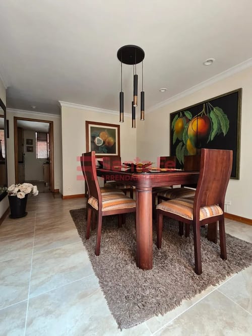Casa de 5 alcobas en venta en Belén, Medellín, 231 m² · foto 10 de 10