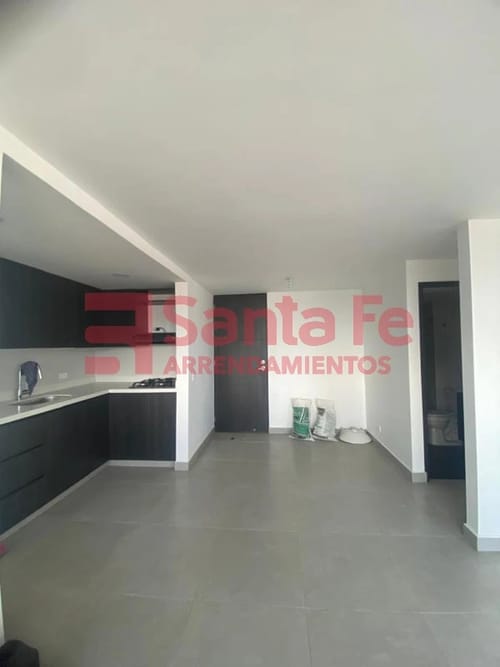 Apartamento de 2 alcobas en venta en Centro, Bello, 51 m² · foto 6 de 10