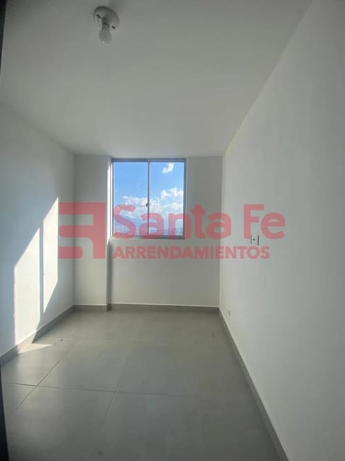 Apartamento de 2 alcobas en venta en Centro, Bello, 51 m² · foto 10 de 10