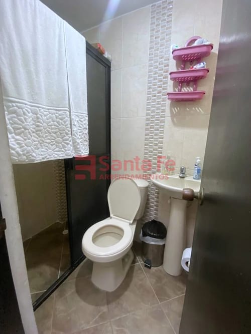 Apartamento de 4 alcobas en venta en Suarez, Bello, 107 m² · foto 4 de 10