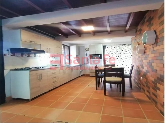 Apartamento de 2 alcobas en venta en Suarez, Bello, 1107 m² · foto 3 de 10