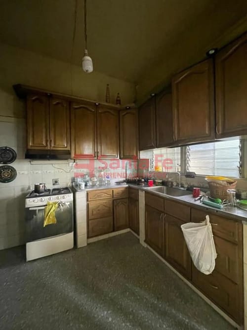 Casa de 3 alcobas en venta en Loreto, Medellín, 198 m² · foto 6 de 10