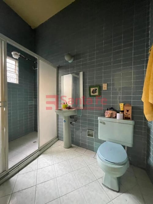Casa de 3 alcobas en venta en Loreto, Medellín, 198 m² · foto 9 de 10