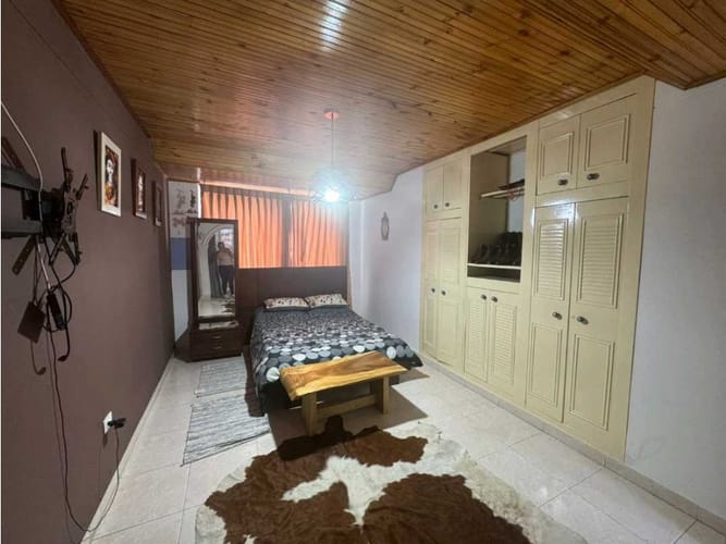 Casa de 4 alcobas en venta en Cr. Torres De Laureles, Armenia, 260 m² · foto 10 de 20