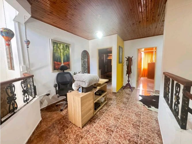 Casa de 4 alcobas en venta en Cr. Torres De Laureles, Armenia, 260 m² · foto 15 de 20