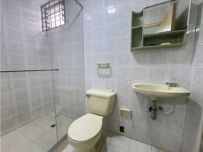 Casa de 4 alcobas en venta en Cr. Torres De Laureles, Armenia, 260 m² · foto 16 de 20